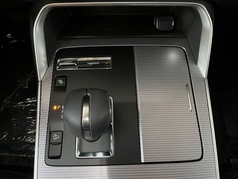 New 2026 MAZDA CX-90 Plug-In Hybrid w/ Preferred image 15