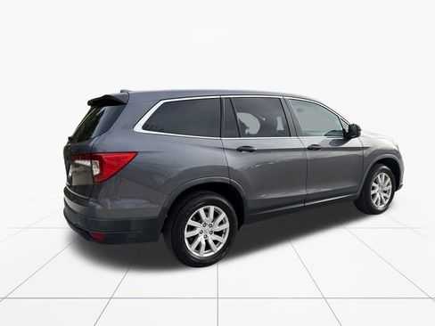 Used 2019 Honda Pilot LX image 9