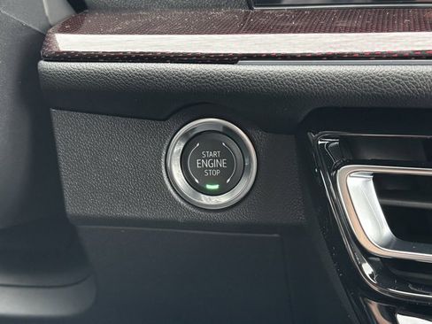 New 2026 Chevrolet Traverse Z71 w/ Enhanced Driving Package image 28