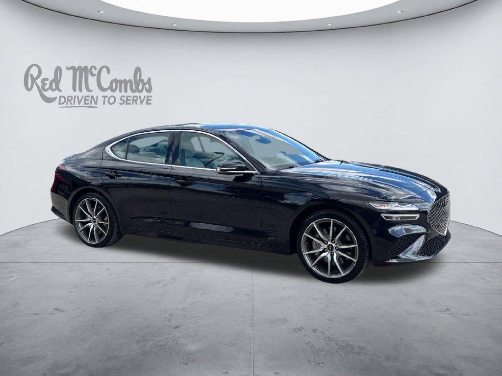 Used 2024 Genesis G70 2.5T RWD image 7
