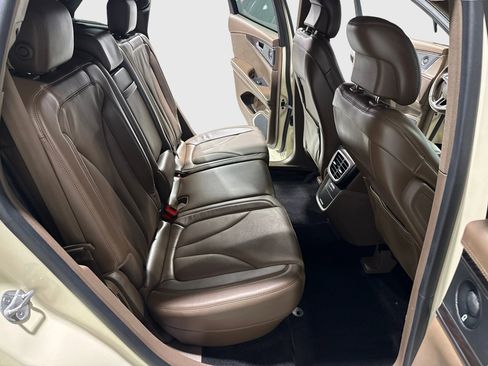 Used 2016 Lincoln MKX Reserve w/ Climate Package AWD/4WD image 15