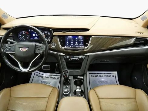 Used 2023 Cadillac XT6 Sport w/ Platinum Package image 23