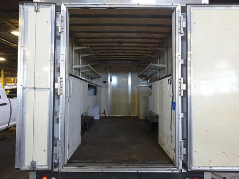 Used 2011 Ford E-350 and Econoline 350 Super Duty w/ PWR Locks & Windows Group RWD image 19