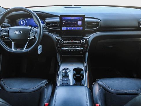 Used 2022 Ford Explorer ST w/ ST Street Pack image 13