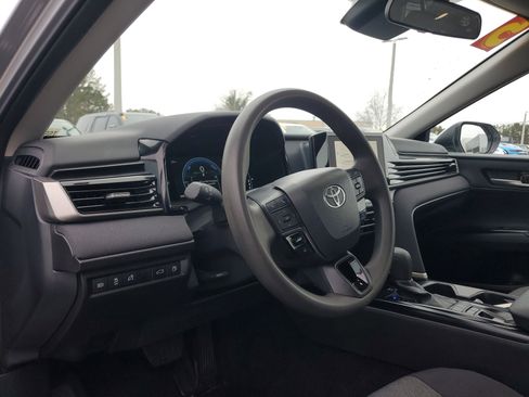 Certified 2025 Toyota Camry LE image 16