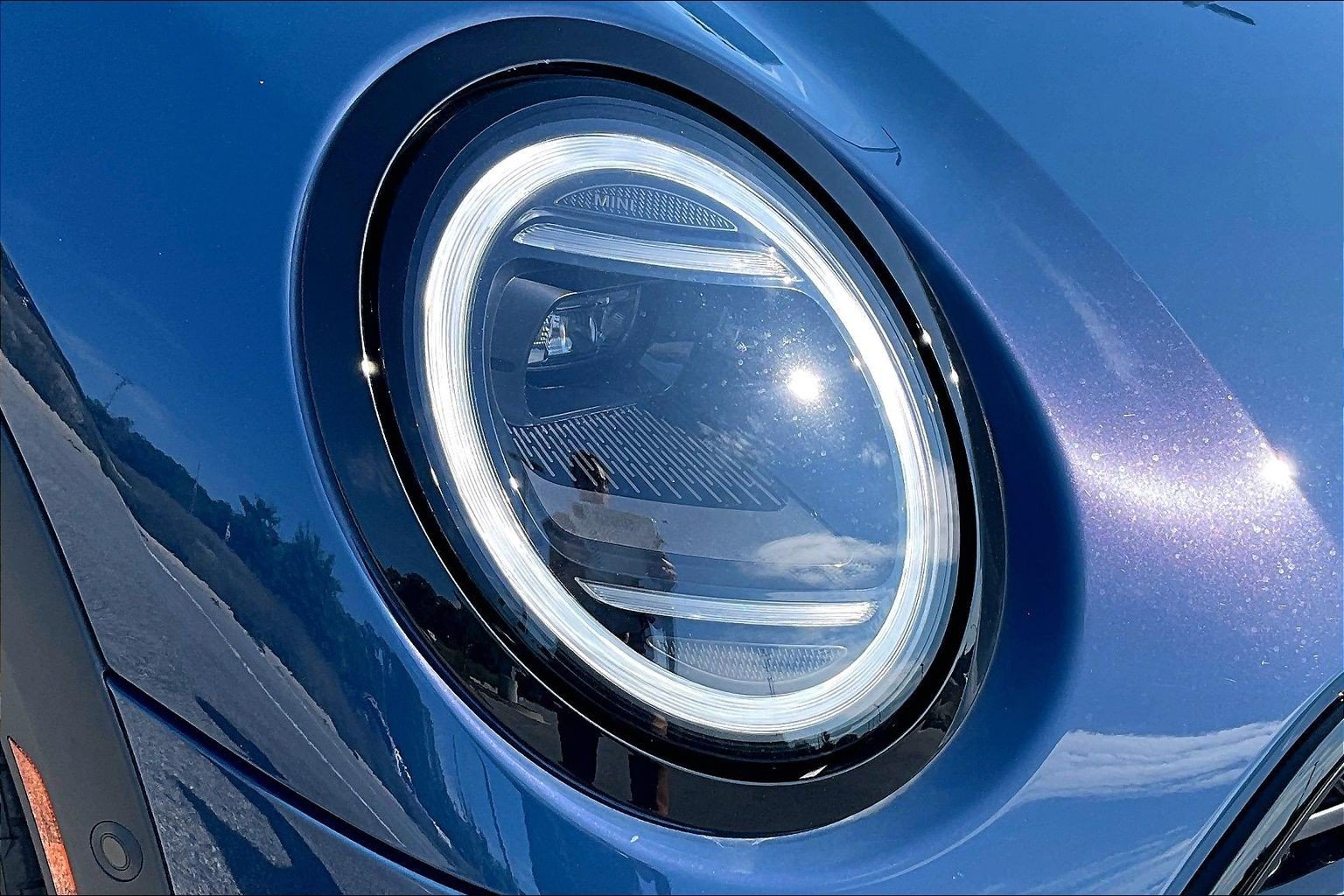 Used 2025 MINI Cooper S FWD image 32