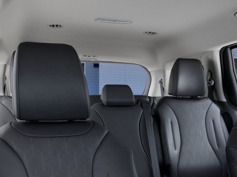 New 2026 Kia Carnival EX FWD image 27