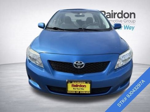 Used 2009 Toyota Corolla LE FWD image 2