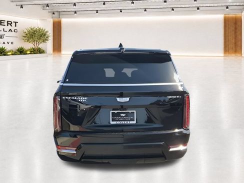 New 2026 Cadillac Escalade IQL Luxury w/ LPO, Floor Liner Package AWD/4WD image 11