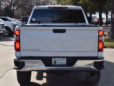 Used 2025 Chevrolet Silverado 2500 LT w/ Safety Package image 9