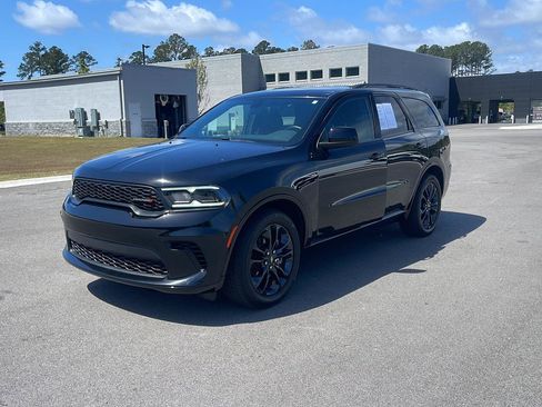 Used 2025 Dodge Durango GT w/ Blacktop Package image 3
