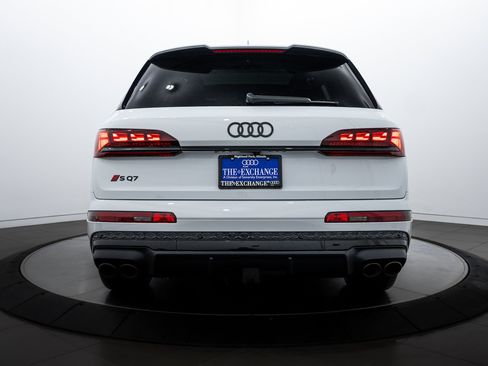 New 2026 Audi SQ7 Prestige image 24