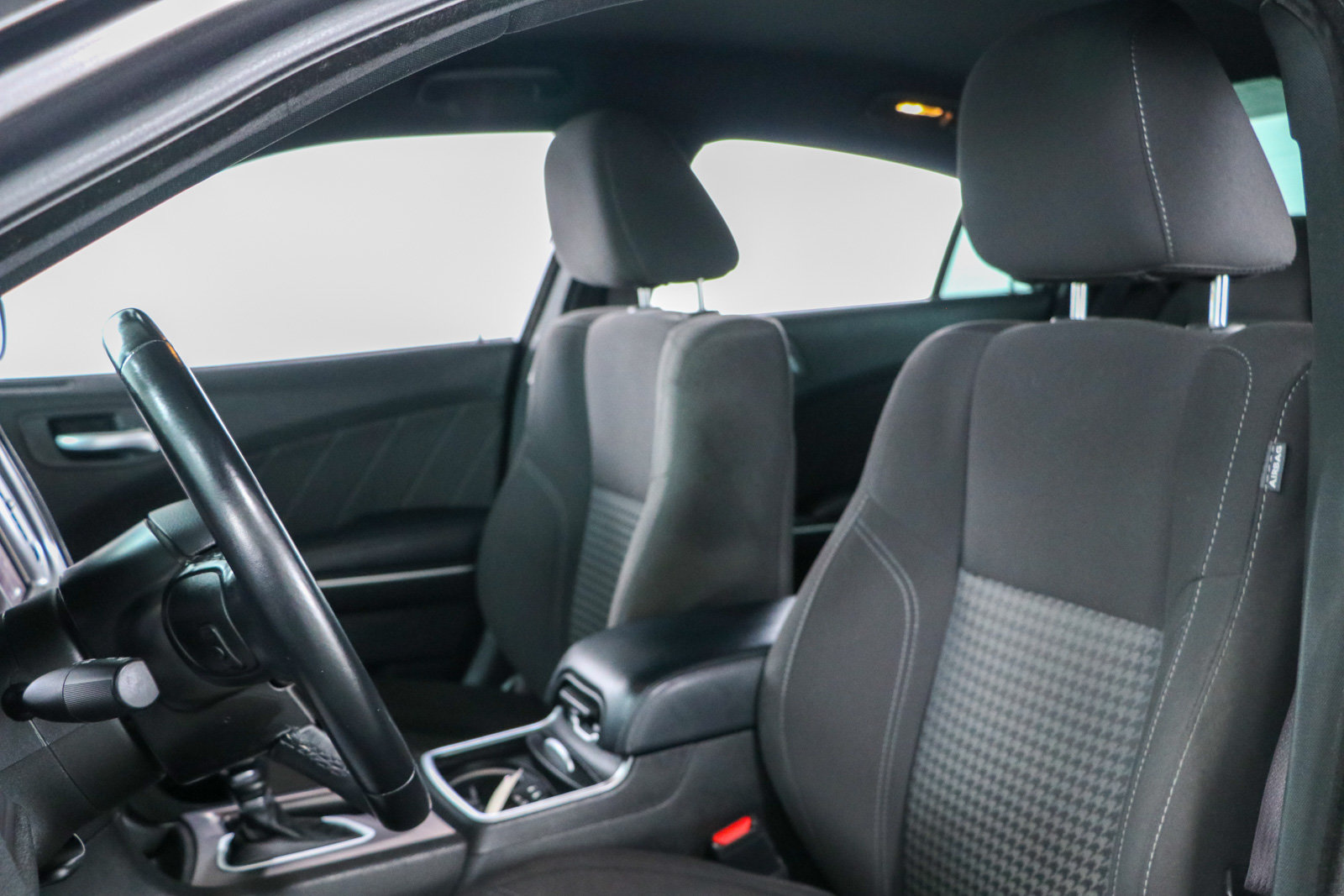Used 2023 Dodge Charger SXT RWD image 24