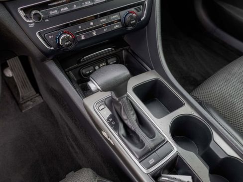 Used 2019 Kia Optima S w/ S Panoramic Sunroof Package image 27