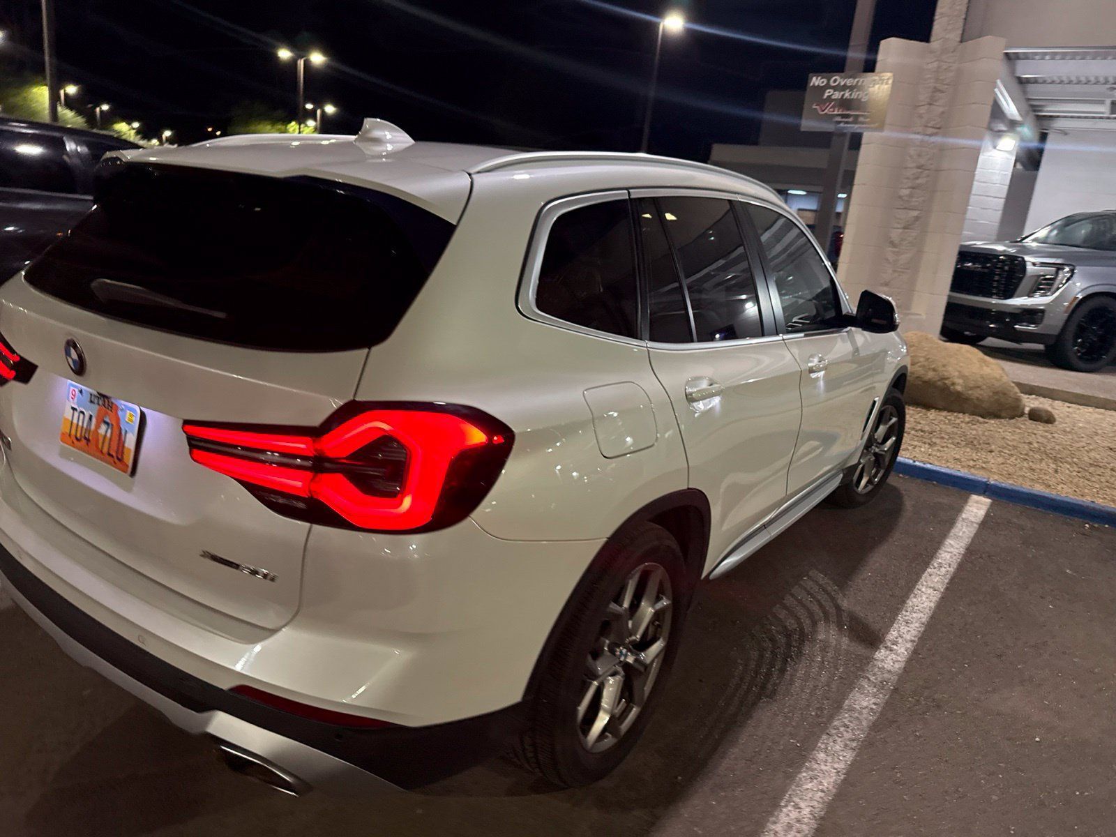 Used 2022 BMW X3 xDrive30i AWD/4WD image 8