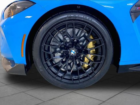Used 2025 BMW M4 CS AWD/4WD image 9