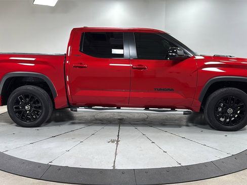 Used 2024 Toyota Tundra Limited image 6
