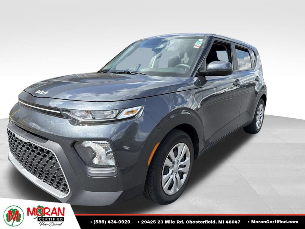 Used 2022 Kia Soul LX FWD image 3