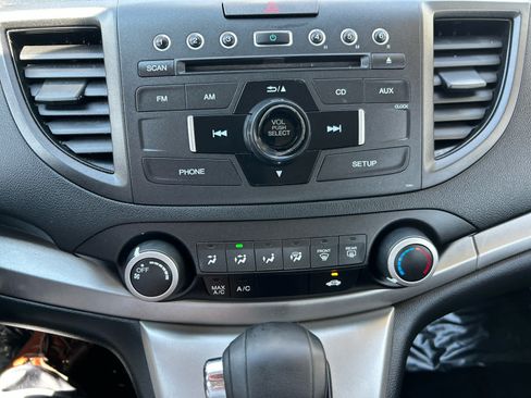 Used 2014 Honda CR-V LX image 17