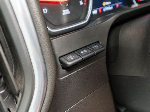 Used 2020 Chevrolet Silverado 2500 LTZ w/ LTZ Premium Package image 36