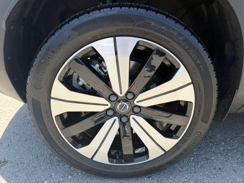 Used 2023 Volvo C40 P8 Recharge Plus w/ Protection Package Premier AWD/4WD image 50