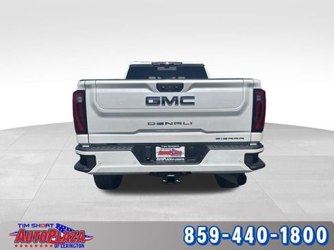 Used 2025 GMC Sierra 2500 Denali Ultimate AWD/4WD image 11