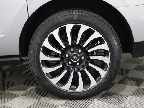 Used 2022 Lincoln Navigator L Black Label image 37