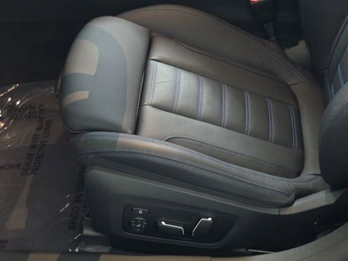 Used 2025 BMW 430i xDrive w/ M Sport Package AWD/4WD image 31
