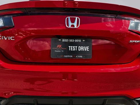 Used 2025 Honda Civic Sport image 15