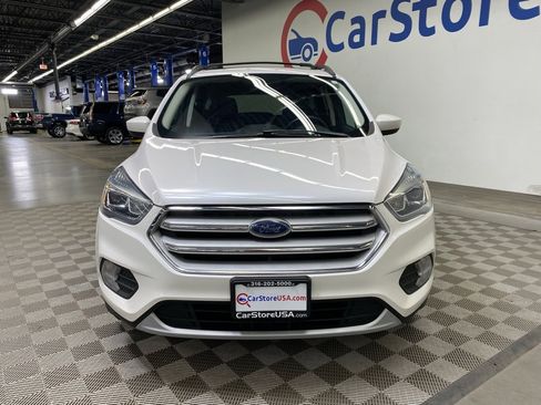 Used 2019 Ford Escape SEL image 4