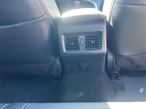 Used 2022 Toyota Camry XSE image 28