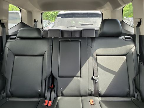 Used 2019 Volkswagen Atlas SE w/ Towing Package FWD image 15