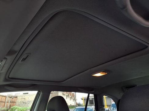 Used 2004 Toyota RAV4 2WD image 17