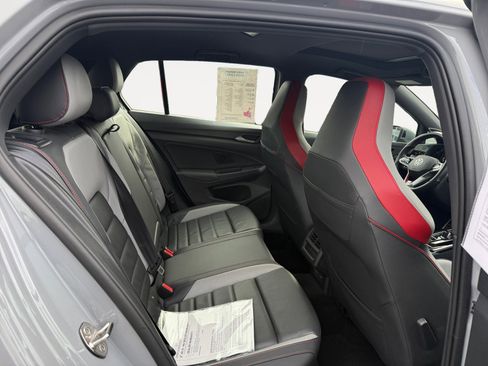 Used 2023 Volkswagen GTI SE image 18