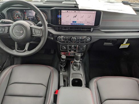 New 2026 Jeep Gladiator Rubicon AWD/4WD image 15