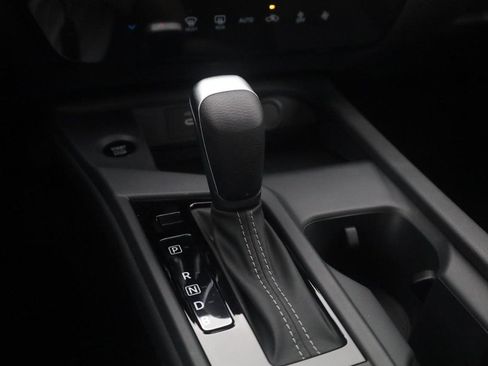 New 2026 Nissan Sentra SV w/ Floor Mat Package FWD image 19