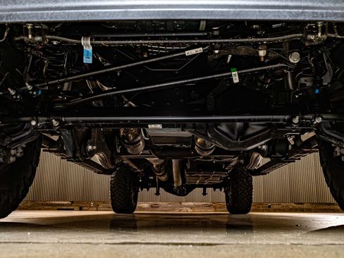 Used 2025 Ford F350 XLT w/ FX4 Off-Road Package image 12