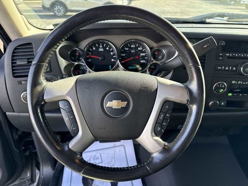 Used 2010 Chevrolet Silverado 1500 LT w/ Power Pack Plus AWD/4WD image 10