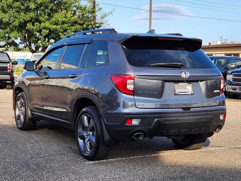 Used 2021 Honda Passport Touring image 7