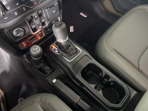 New 2026 Jeep Gladiator Mojave image 27