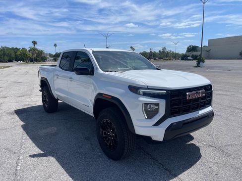 New 2026 GMC Canyon Elevation RWD image 3