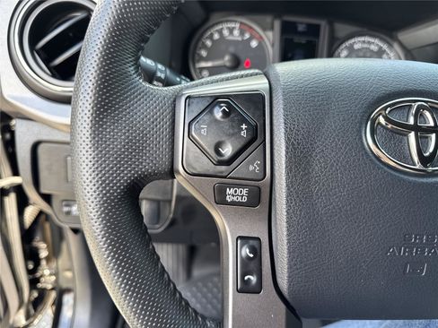 Used 2023 Toyota Tacoma TRD Off-Road w/ Advanced Technology Package AWD/4WD image 21