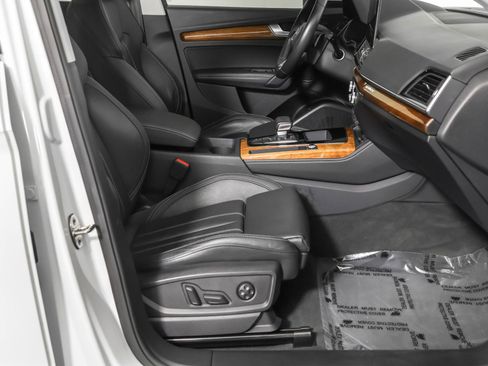 Used 2023 Audi Q5 2.0T Premium Plus w/ Premium Plus Package image 48