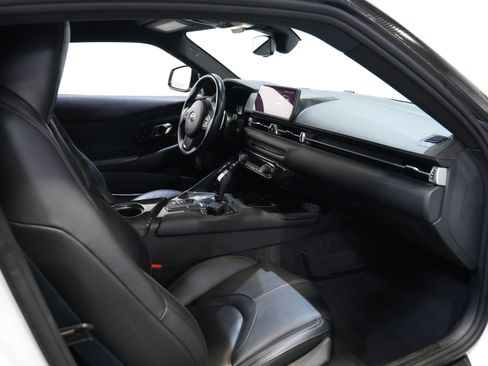 Used 2021 Toyota Supra Premium w/ Driver Assist Package RWD image 29