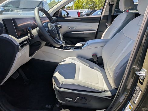 Used 2025 Hyundai Tucson SEL AWD/4WD image 18