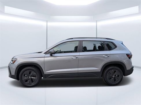 New 2026 Volkswagen Taos S image 6