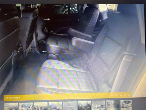 Used 2019 Chevrolet Tahoe Premier AWD/4WD image 15