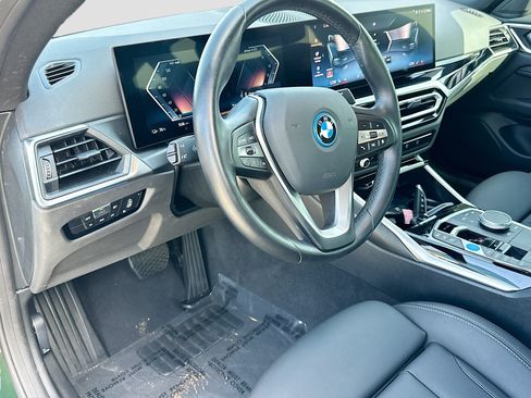 Used 2024 BMW i4 eDrive40 w/ Convenience Package RWD image 9