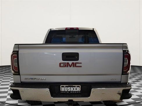 Used 2018 GMC Sierra 1500 SLT image 11