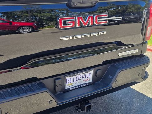 Used 2026 GMC Sierra 1500 Elevation w/ Elevation Premium Package AWD/4WD image 15